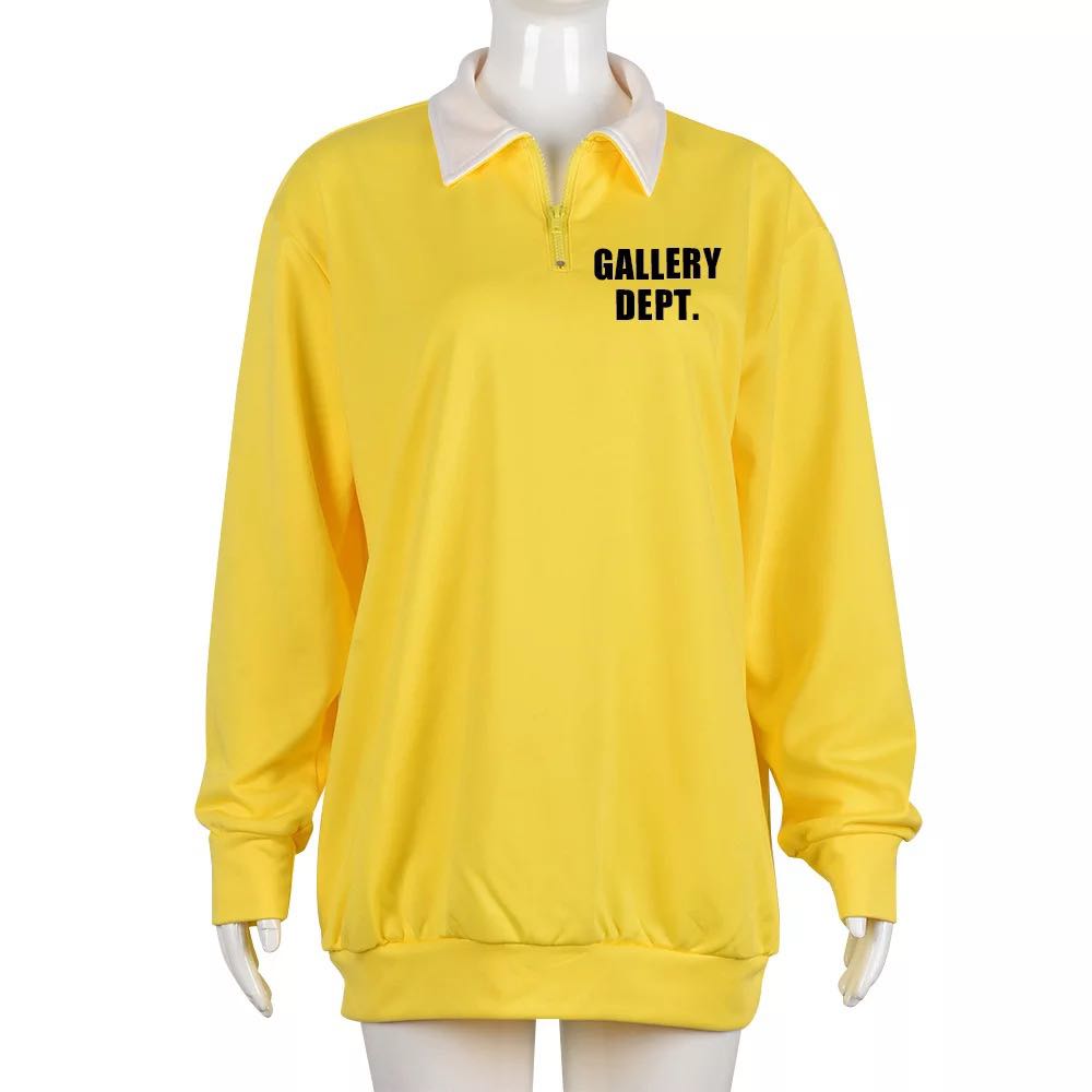 Gallery T-shirt Oversized Sweater